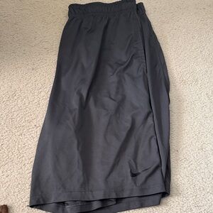 Nike Men's Gray Athletic Shorts